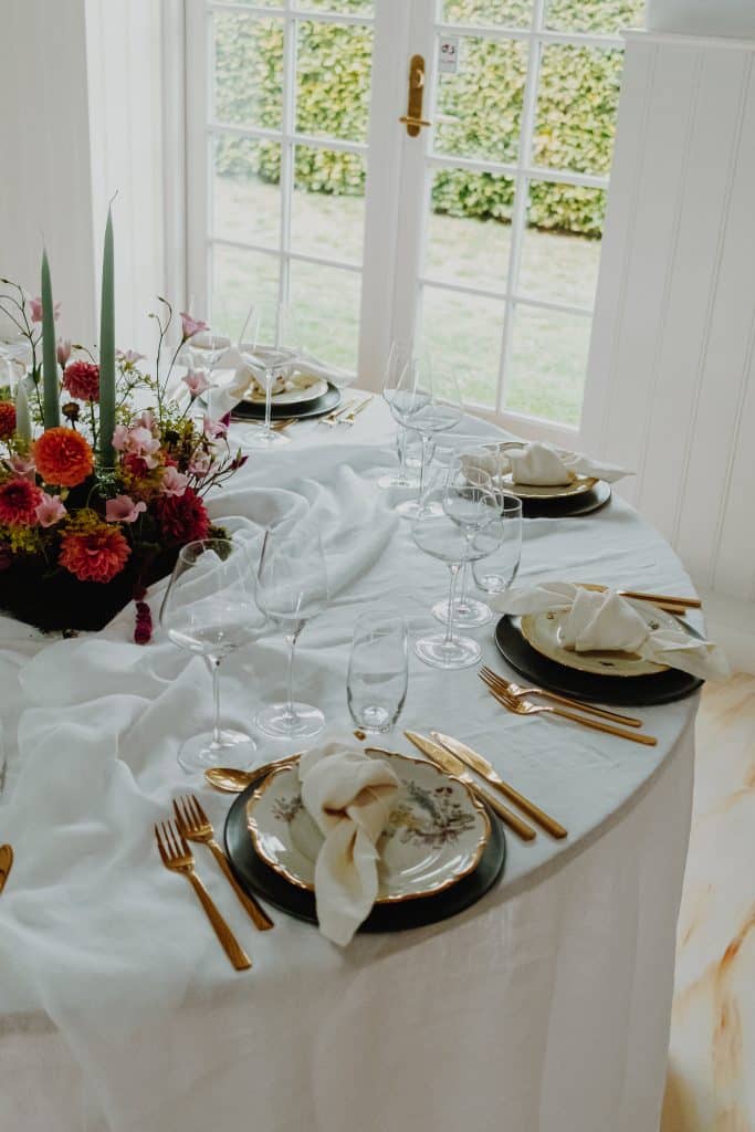 Blooming Tables Blooming Table